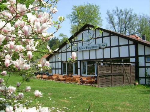Altes Berghaus Hotel Bad Essen Exterior photo